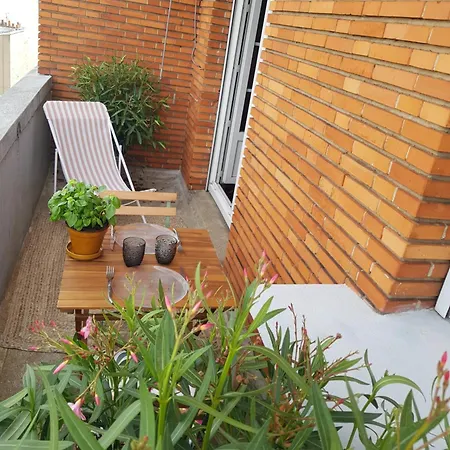 Mini Loft Avec Terrasse Apartment Neuilly-sur-Seine