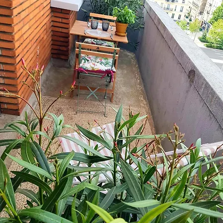 Mini Loft Avec Terrasse 公寓 *